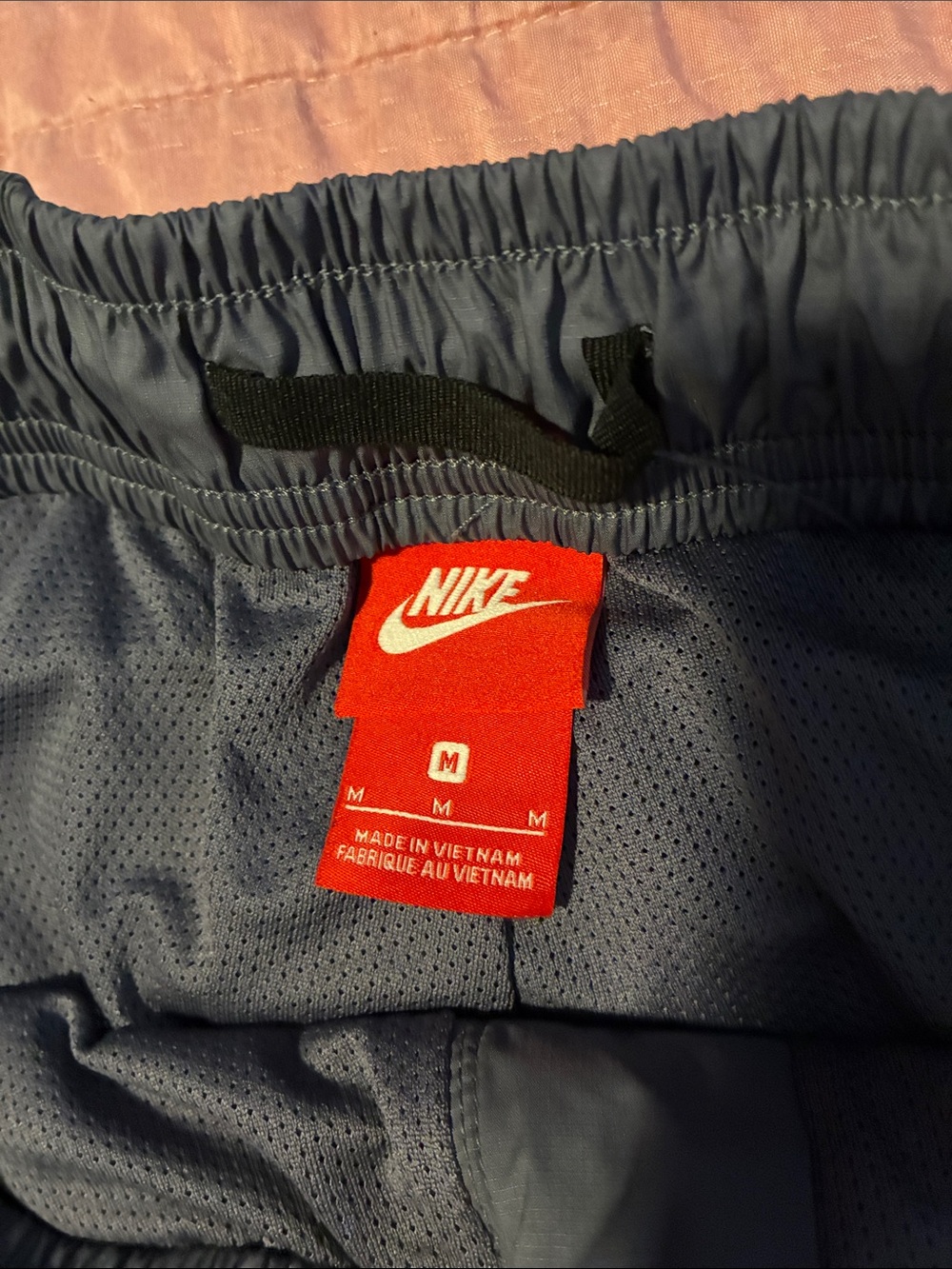 Nike Men's Dark Gray Jogger with White Swoosh - Picture 5 of 5